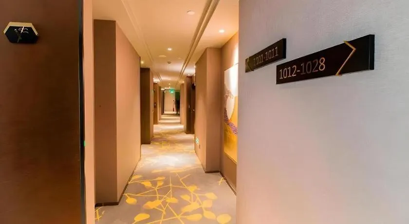 Yitel Hotel Shanghai Hongqiao Caohejing Hongmei Road Metro Station China