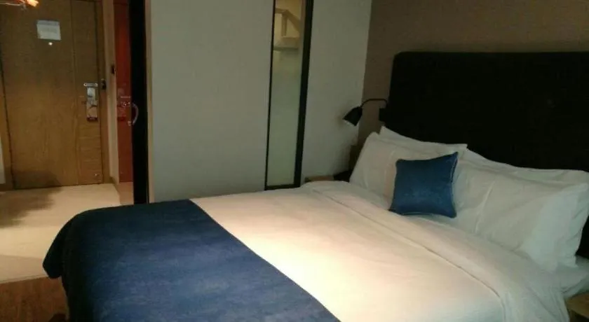 Yitel Hotel Shanghai Hongqiao Caohejing Hongmei Road Metro Station China