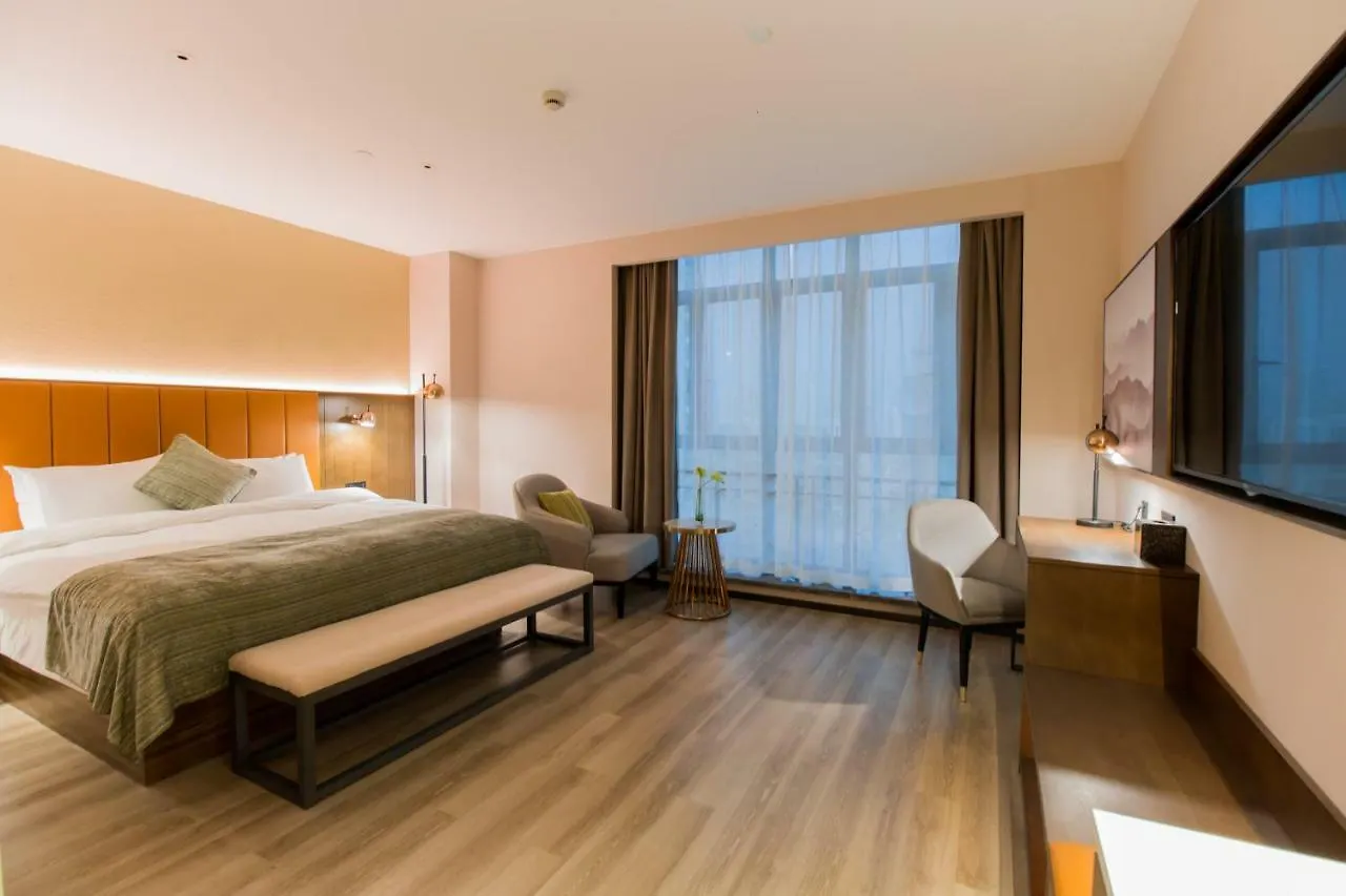 Yitel Hotel Shanghai Hongqiao Caohejing Hongmei Road Metro Station 4*,